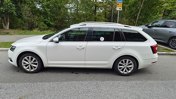 Skoda Octavia 4 of 9