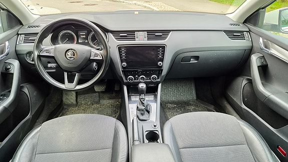 Skoda Octavia 7 of 9