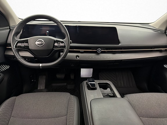 Nissan Ariya 16 of 30