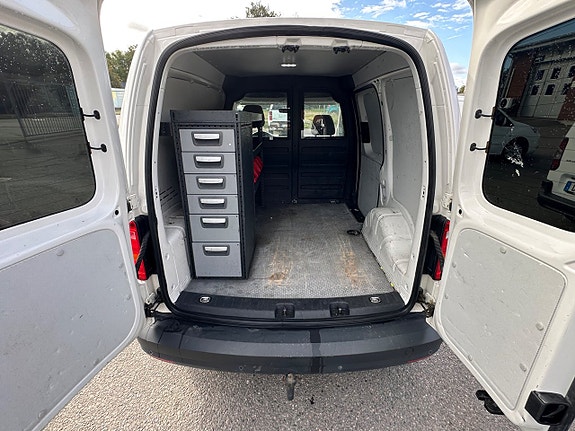 Volkswagen Caddy 6 of 8
