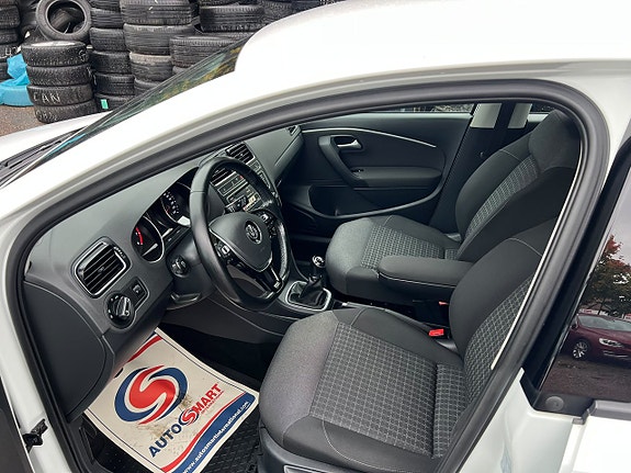 Volkswagen Polo 6 of 9
