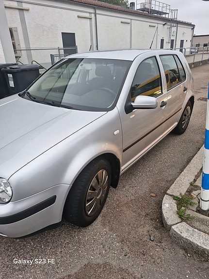 Volkswagen Golf IV 4 of 5