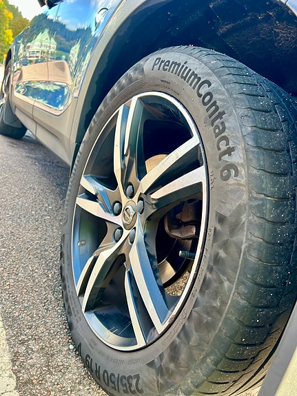 Volvo XC40 9 of 11
