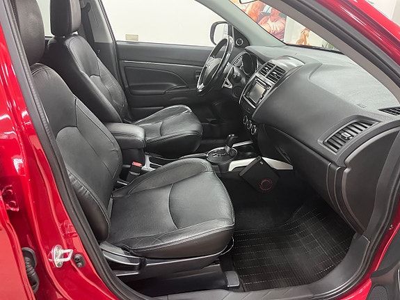 Mitsubishi ASX 13 of 17