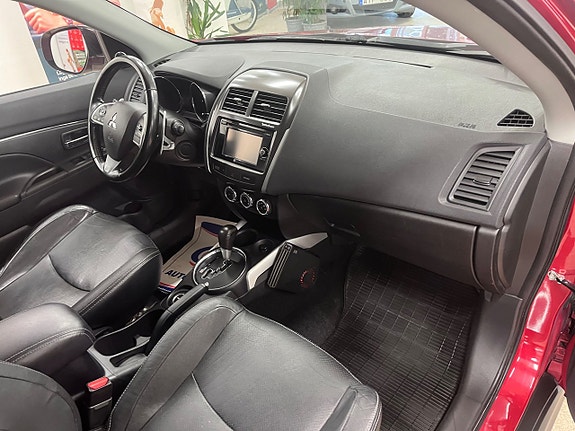 Mitsubishi ASX 14 of 17