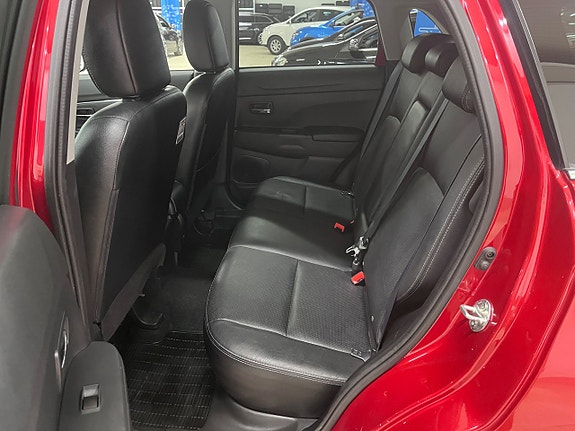 Mitsubishi ASX 11 of 17