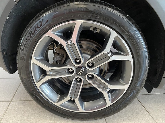Kia XCeed 15 of 15
