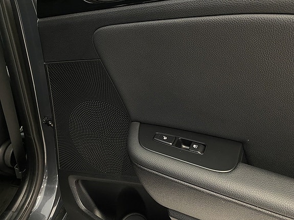 Kia XCeed 8 of 15