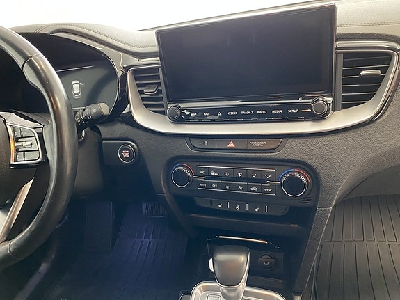 Kia XCeed 12 of 15