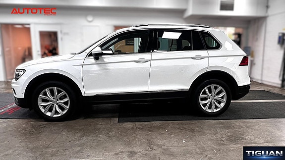 Volkswagen Tiguan 10 of 25