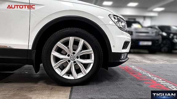 Volkswagen Tiguan 5 of 25