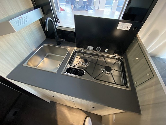 Sun Living C 70 DL / B-körkort / Truma Diesel / Långbäddar / F2F 16 of 26