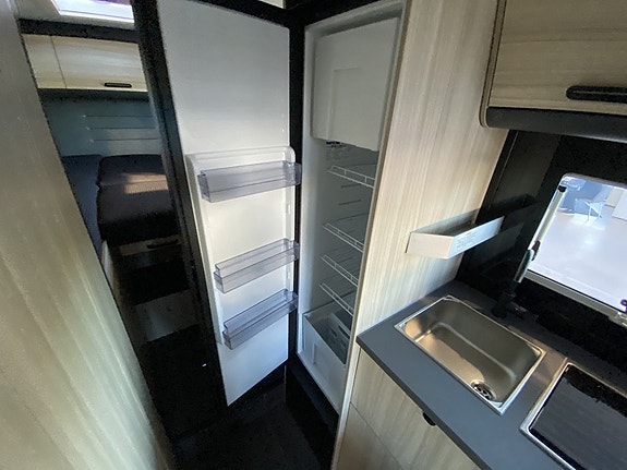 Sun Living C 70 DL / B-körkort / Truma Diesel / Långbäddar / F2F 17 of 26