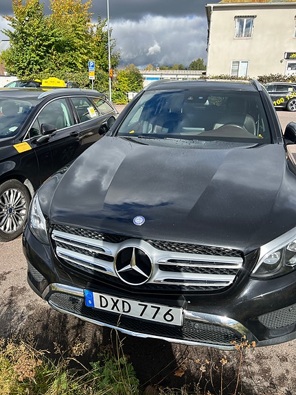 Mercedes-Benz GLC250 d 4 of 7