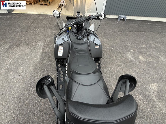 Lynx Commander 600 E-TEC Dubbeldyna, Packlåda, 497 mil -14 9 of 9