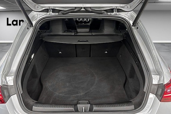 Mercedes-Benz CLA250 e 14 of 18