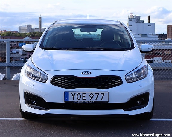 Kia Ceed 16 of 17