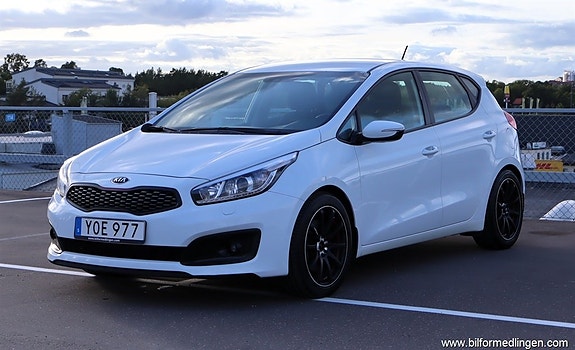 Kia Ceed 15 of 17