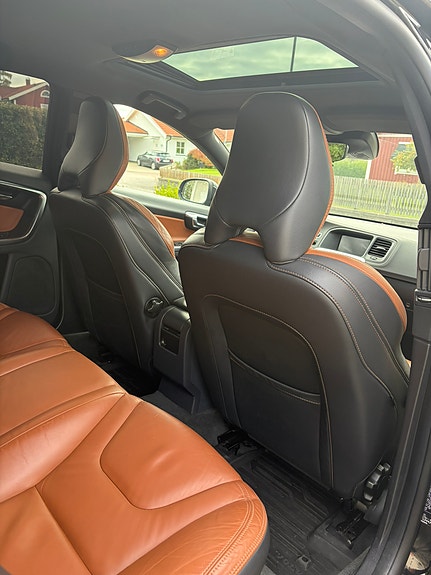 Volvo S60 7 of 10