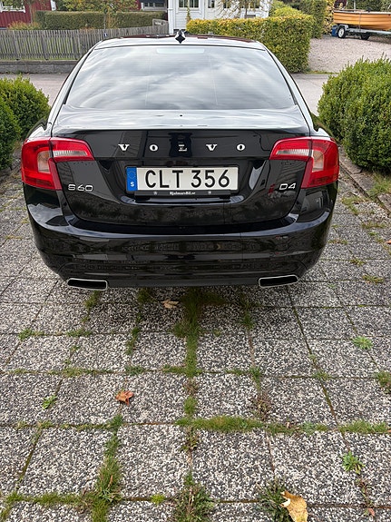 Volvo S60 4 of 10