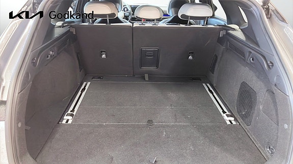 Kia K4 10 of 12