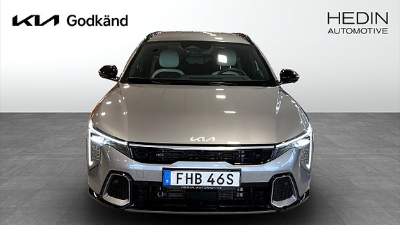 Kia K4 8 of 12
