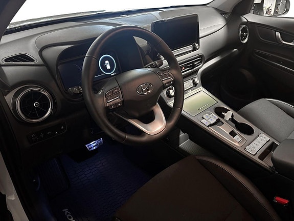 Hyundai Kona 6 of 9
