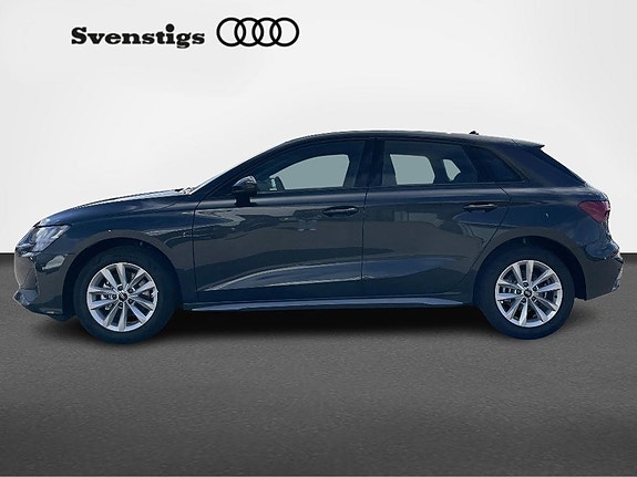 Audi A3 4 of 13