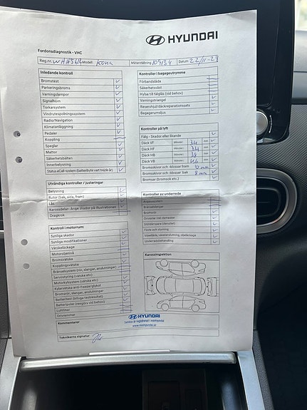 Hyundai Kona 27 of 28