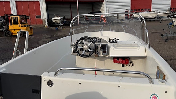 Ryds 568 GTI -07 / Mercury F115 ELPT EFI -09 3 of 6