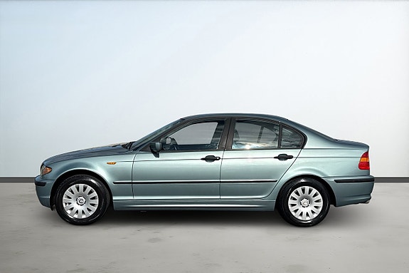 BMW 316 2 of 19