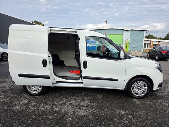 Fiat Doblo 3 of 24