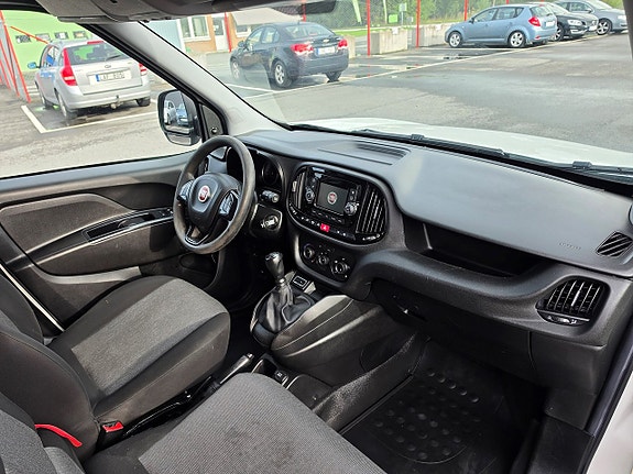 Fiat Doblo 12 of 24