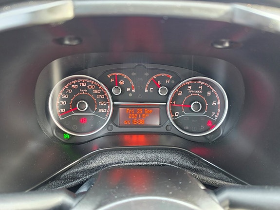 Fiat Doblo 16 of 24