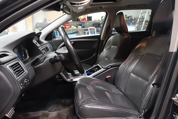 Volvo V70 17 of 30