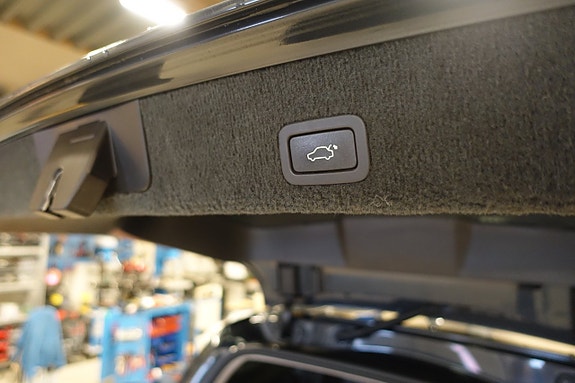 Volvo V70 22 of 30