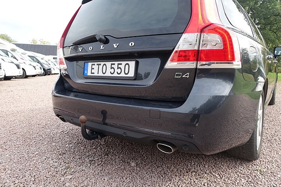 Volvo V70 4 of 30