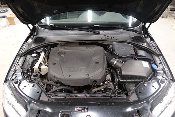 Volvo V70 13 of 30