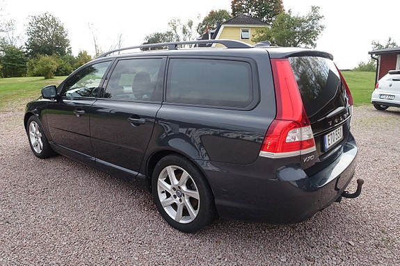 Volvo V70 5 of 30