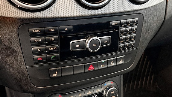 Mercedes-Benz B200 15 of 20