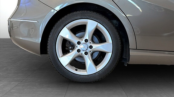 Mercedes-Benz B200 9 of 20