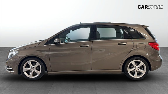 Mercedes-Benz B200 6 of 20