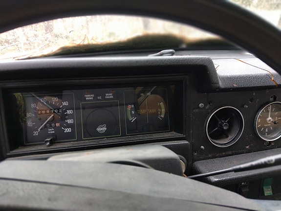 Volvo 142 4 of 7