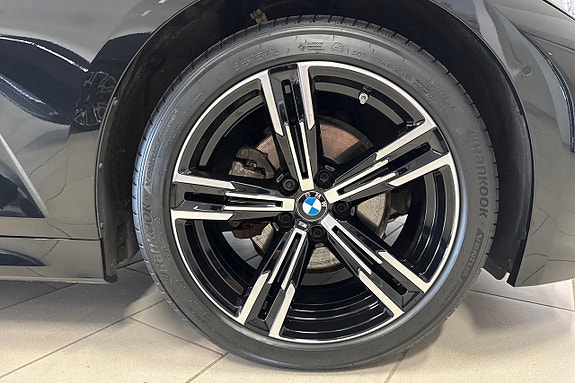 BMW 320 13 of 19