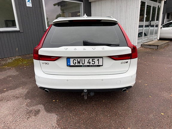 Volvo V90 14 of 23