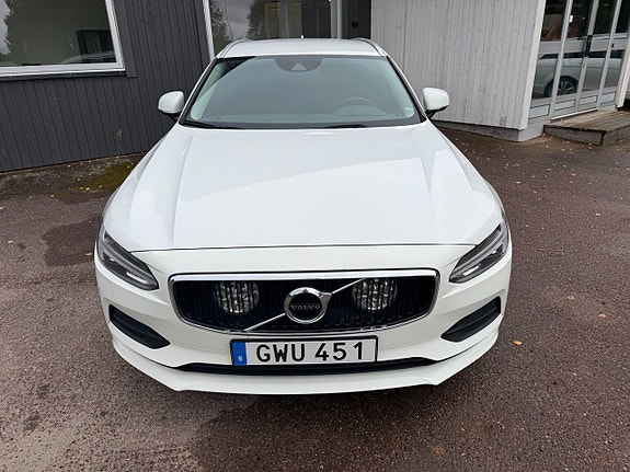 Volvo V90 6 of 23