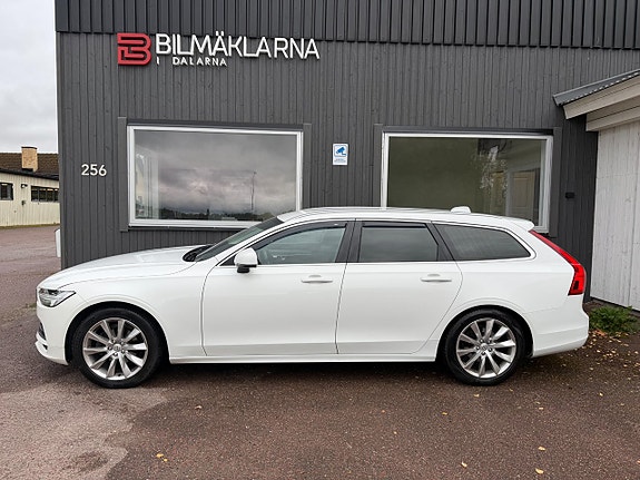 Volvo V90 10 of 23