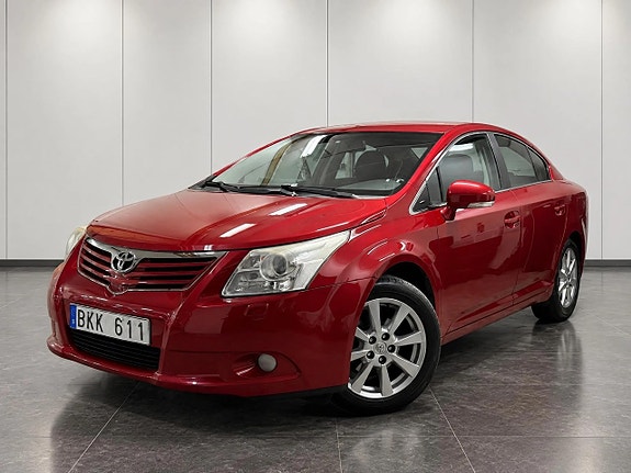 Toyota Avensis 8 of 17