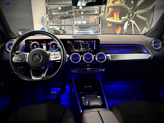 Mercedes-Benz EQB300 21 of 22