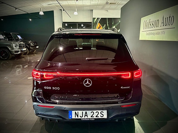 Mercedes-Benz EQB300 22 of 22